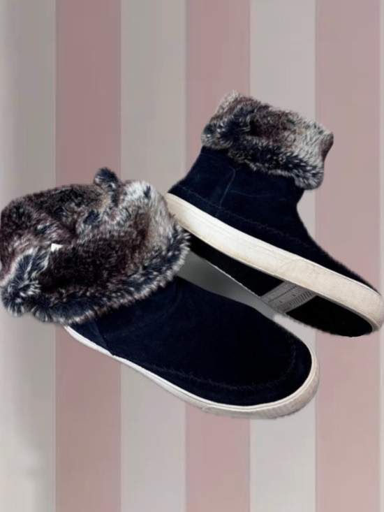 Toms Shoes - Toms Black Faux-Fur-Lined Boots